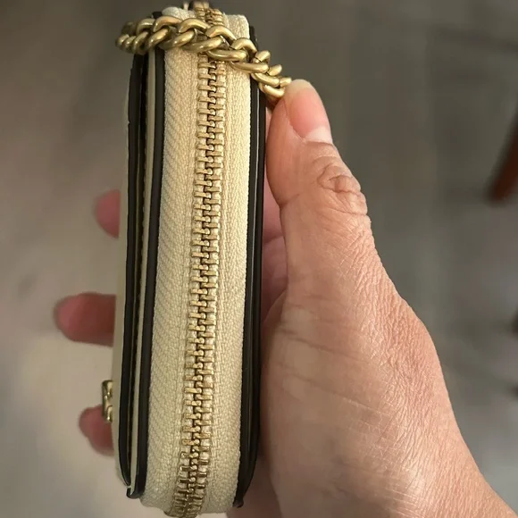 Coach Essential Chain Card Case - Picture 10 of 13